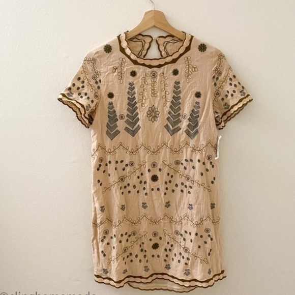 Sadie and sage embroidered open back mini dress NWT - Picture 4 of 9